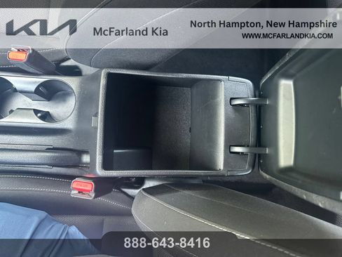 Used 2024 Kia Forte LXS w/ LXS Technology Package FWD image 27