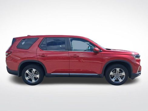 Used 2024 Honda Pilot EX-L image 4