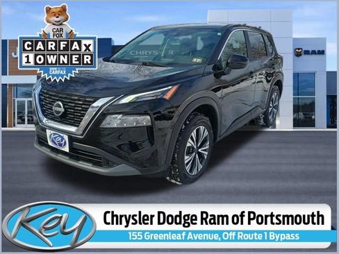 Used 2023 Nissan Rogue SV image 1