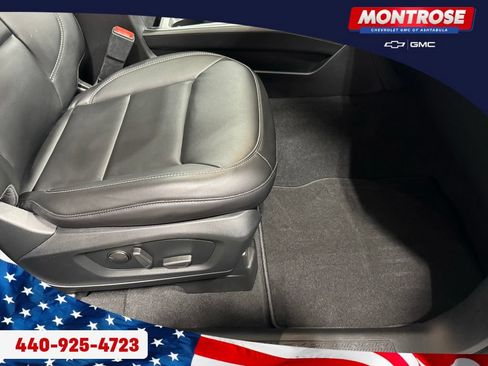 Used 2022 Ford Explorer XLT w/ Equipment Group 202A AWD/4WD image 49