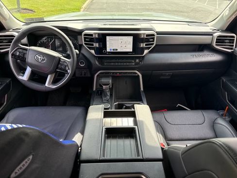 Used 2024 Toyota Tundra SR5 w/ SR5 Premium Package AWD/4WD image 18