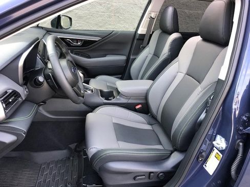 Certified 2025 Subaru Outback Onyx Edition w/ Popular Package #2 image 6