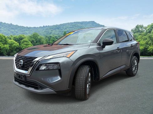 Used 2023 Nissan Rogue S FWD image 24