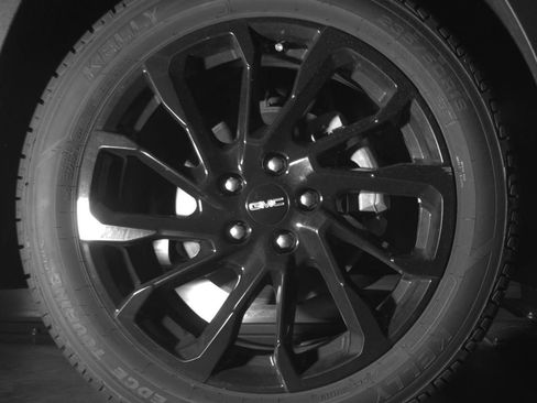 Used 2023 GMC Terrain SLE w/ Elevation Edition AWD/4WD image 20