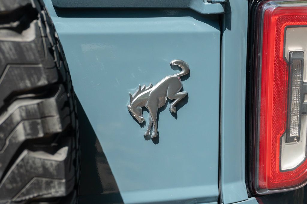 Used 2023 Ford Bronco Badlands AWD/4WD image 9