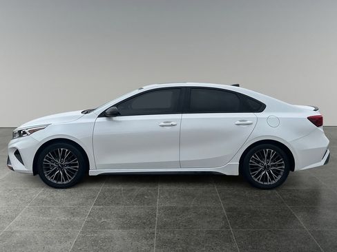 Used 2023 Kia Forte GT-Line w/ GT-Line Premium Package image 4