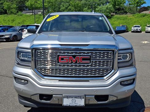 Used 2018 GMC Sierra 1500 Denali AWD/4WD image 2