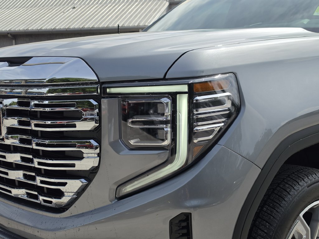 Used 2026 GMC Sierra 1500 Denali w/ Denali Reserve Package AWD/4WD image 7