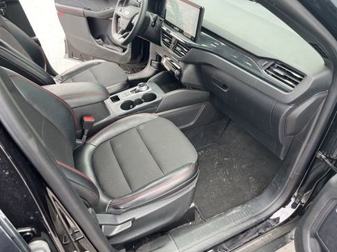 Used 2024 Ford Escape ST-Line w/ Tech Pack #1 image 16