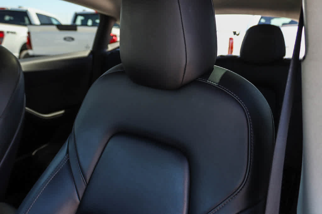 Used 2022 Tesla Model Y Performance AWD/4WD image 8