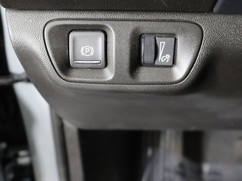 Used 2023 GMC Acadia SLE w/ Driver Convenience Package image 37