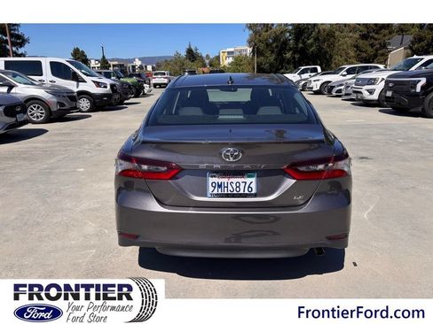 Used 2024 Toyota Camry LE w/ Convenience Package FWD image 5