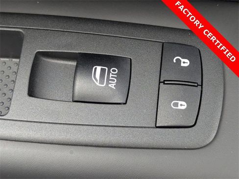 Certified 2024 Dodge Durango R/T image 38