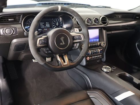 Certified 2021 Ford Mustang Shelby GT500 w/ Technology Package RWD image 2