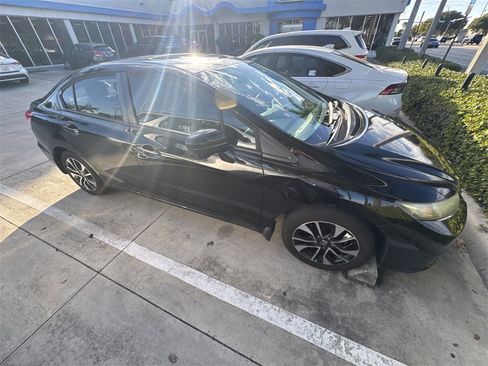 Used 2015 Honda Civic EX image 5
