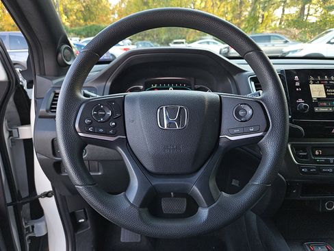 Used 2022 Honda Pilot Sport image 22