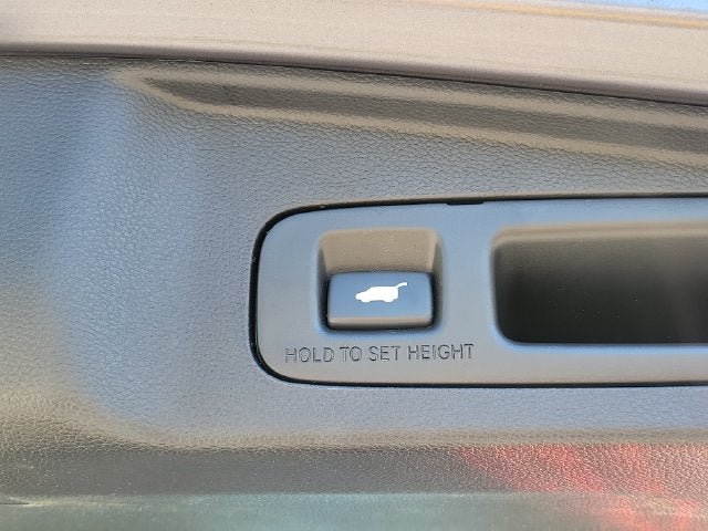 Used 2017 Honda CR-V Touring image 13