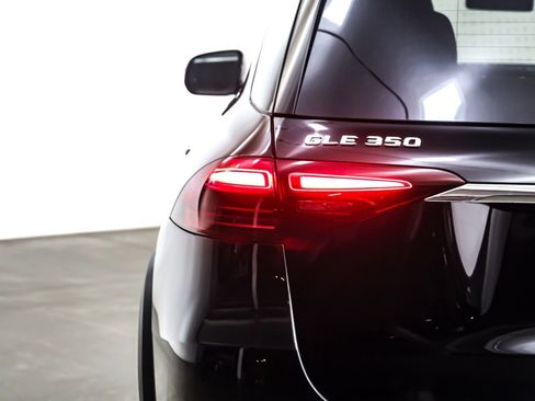 Certified 2025 Mercedes-Benz GLE 350 4MATIC image 16