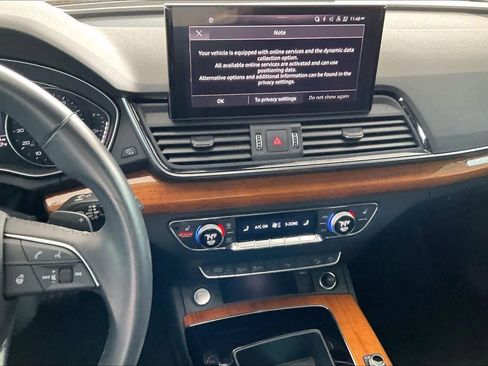 Used 2023 Audi Q5 2.0T Premium w/ Convenience Package AWD/4WD image 7