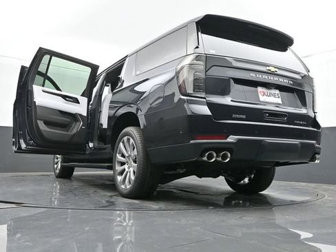 New 2026 Chevrolet Suburban Premier image 78
