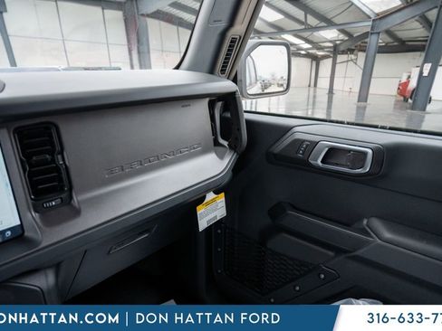 New 2026 Ford Bronco Big Bend w/ Black Diamond Package AWD/4WD image 13