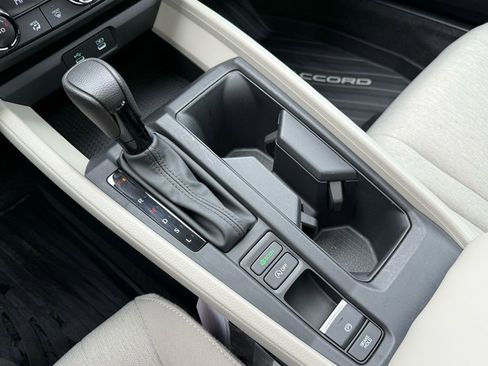 Used 2024 Honda Accord EX image 28