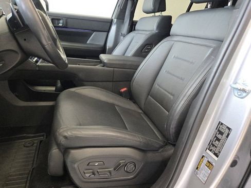 Used 2025 Hyundai Santa Fe Calligraphy AWD/4WD image 21
