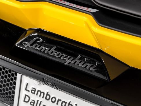 Used 2024 Lamborghini Revuelto image 51