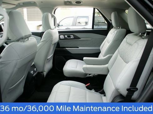 New 2026 Ford Explorer Platinum w/ LUX Leather Package AWD/4WD image 33