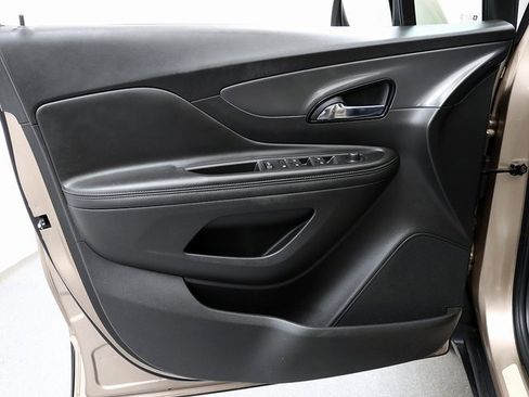 Used 2018 Buick Encore Preferred image 22