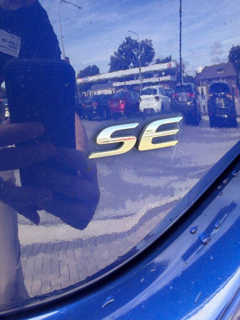 Used 2018 Toyota Corolla SE w/ SE Premium Package FWD image 42