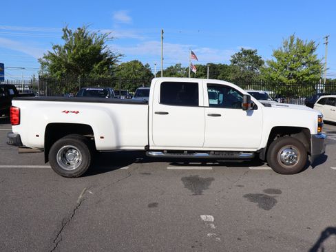 Used 2018 Chevrolet Silverado 3500 W/T w/ WT Fleet Convenience Package AWD/4WD image 23