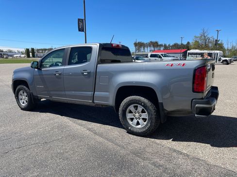 Used 2019 Chevrolet Colorado W/T w/ WT Convenience Package AWD/4WD image 5
