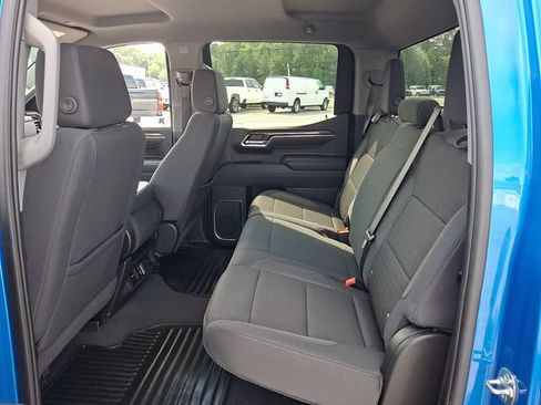 Used 2025 Chevrolet Silverado 1500 LT AWD/4WD image 10