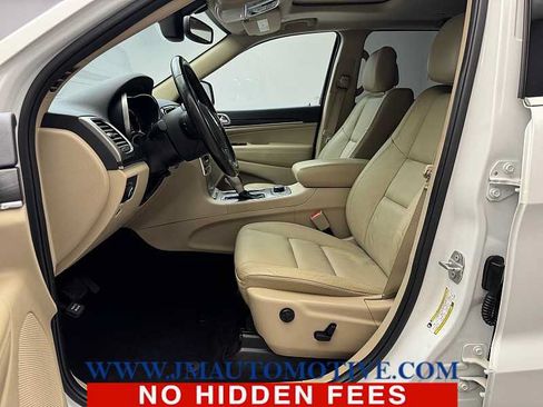 Used 2020 Jeep Grand Cherokee Limited AWD/4WD image 13