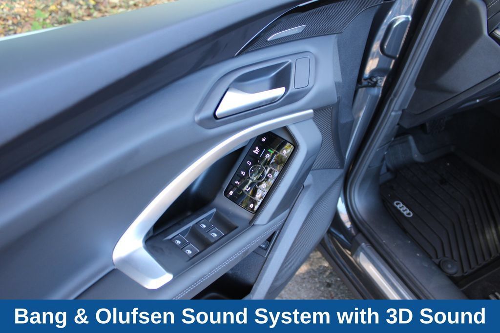 Certified 2025 Audi Q5 Premium w/ Premium Plus AWD/4WD image 24