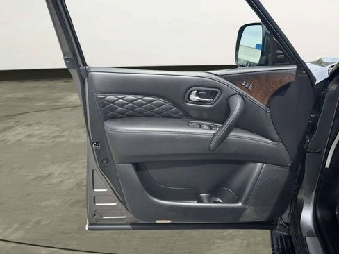 Used 2019 INFINITI QX80 Luxe w/ 22" Wheel Package AWD/4WD image 10
