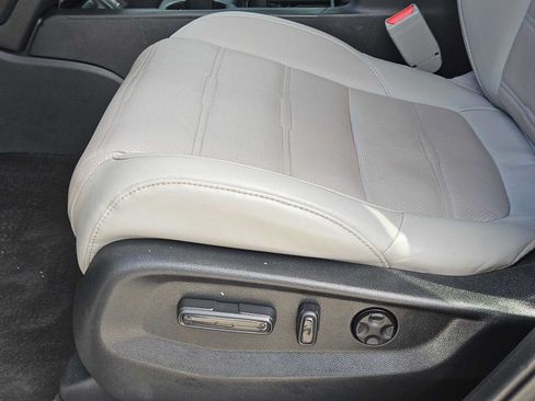 Used 2017 Honda CR-V EX-L image 23