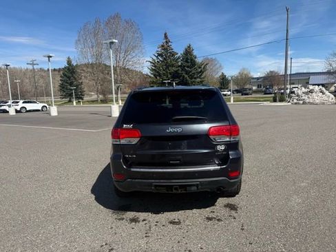 Used 2015 Jeep Grand Cherokee Limited w/ Trailer Tow Group IV image 9