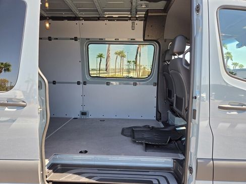 Used 2026 Mercedes-Benz Sprinter 2500 image 16