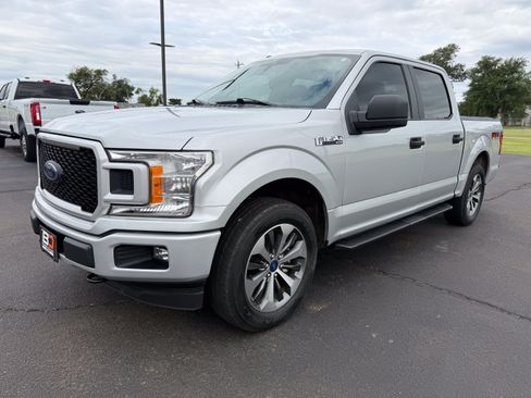 Used 2019 Ford F150 XL w/ Equipment Group 101A Mid AWD/4WD image 1