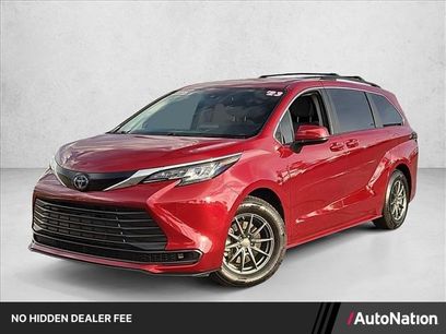 Used 2023 Toyota Sienna LE