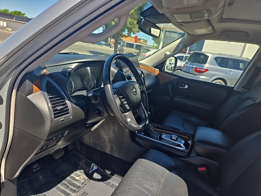 Used 2024 Nissan Armada SL w/ Captain's Chairs Package AWD/4WD image 12