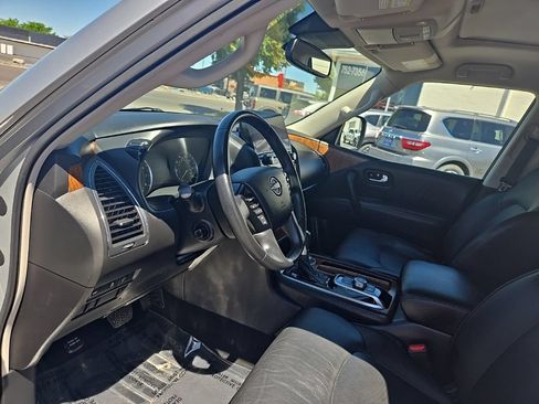 Used 2024 Nissan Armada SL w/ Captain's Chairs Package AWD/4WD image 12
