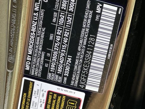 New 2025 Mercedes-Benz GLS 450 4MATIC image 37