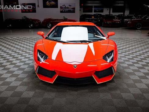 Used 2017 Lamborghini Aventador LP 700-4 image 33