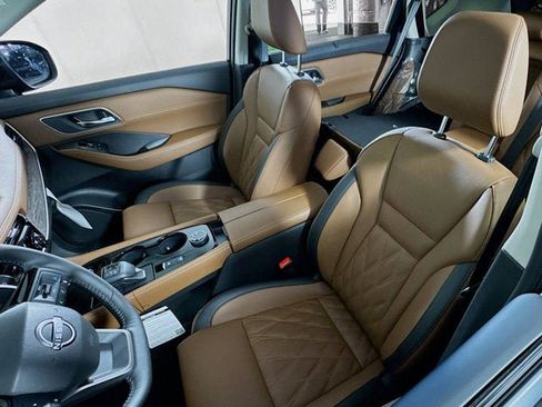 New 2026 Nissan Rogue Platinum w/ Platinum Premium Package image 24