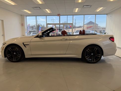 Used 2020 BMW M4 Base w/ Executive Package image 70