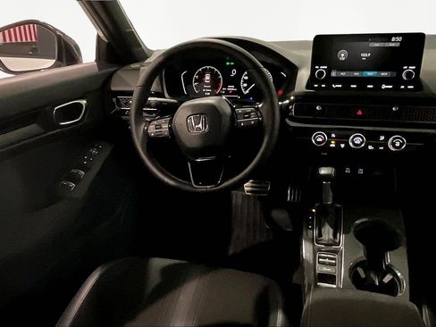 Used 2025 Honda Civic Sport image 8