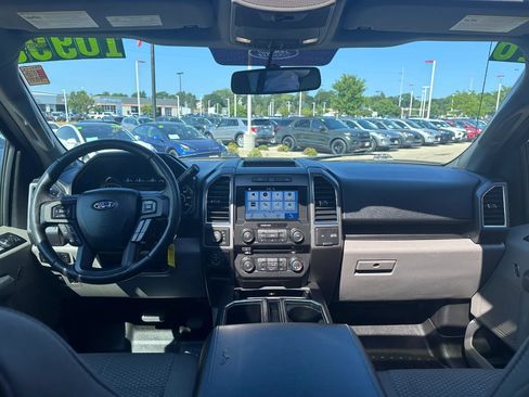 Used 2016 Ford F150 XLT w/ Equipment Group 302A Luxury AWD/4WD image 15